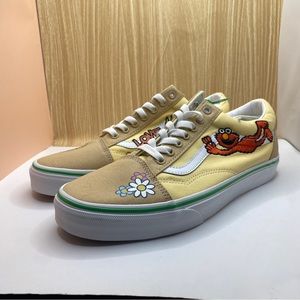 Vans Sesame Street Elmo Old Skool Sz 8.5